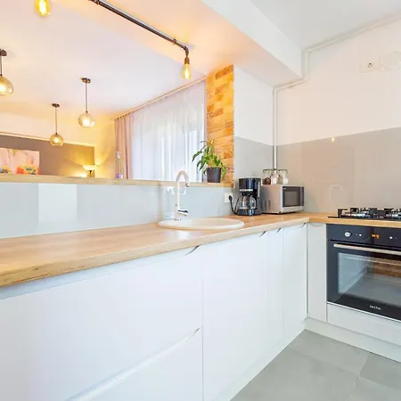 Апартаменти Sweet Houses Redesign *